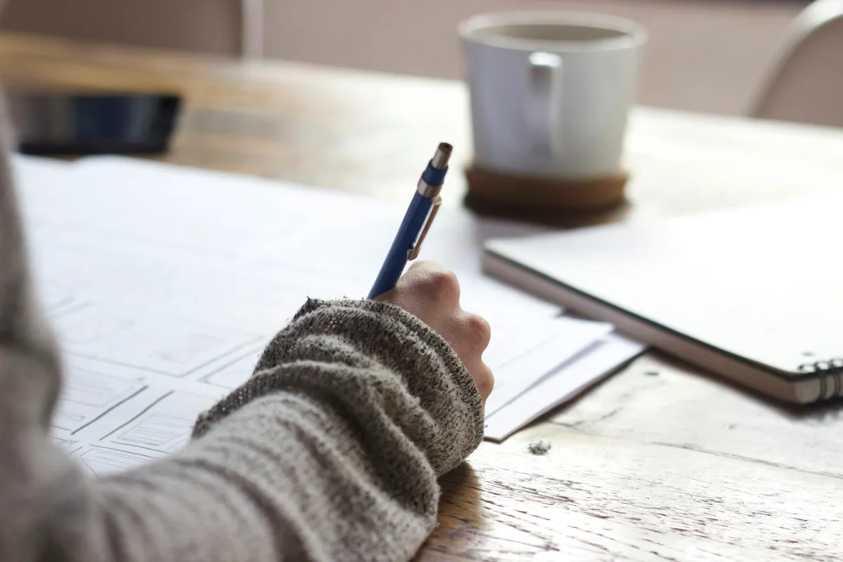 How to Write a Brag Sheet That Gets You Amazing Recommendation Letters